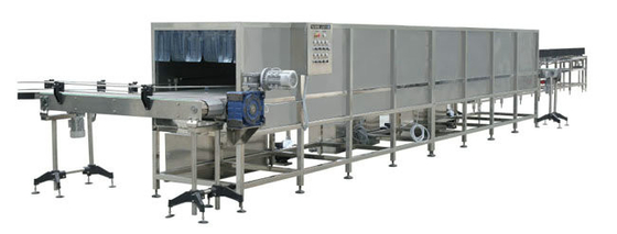 A máquina de enchimento quente 15000BHP da água automática do sabor integrou o cofre forte