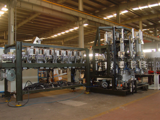 Máquina de molde giratória elétrica do sopro da garrafa, máquina de sopro da garrafa 18000BPH plástica